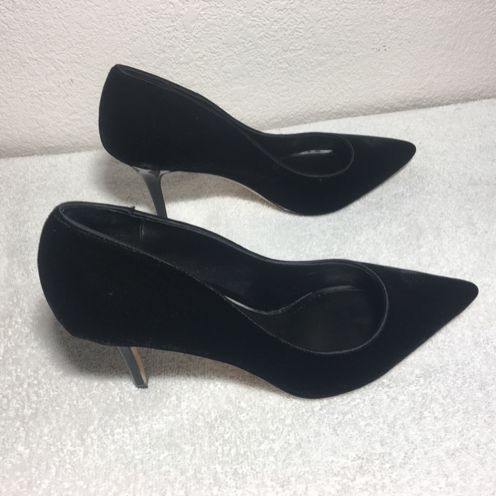 WHITE HOUSE BLACK MARKET